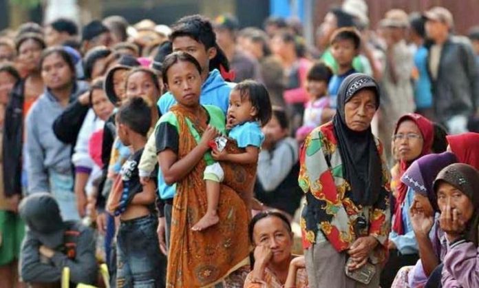 Rakyat Kecil di Jakarta Harus Bayar Air Mahal