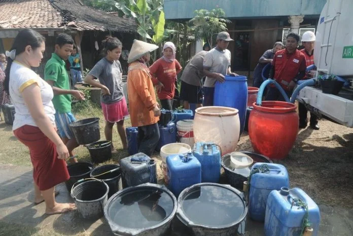 Warga DKI Jakarta 40 Persen Belum Nikmati Air Bersih