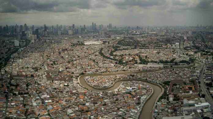 Jakarta Krisis Air Bersih, Kesehatan Warga DKI Terancam